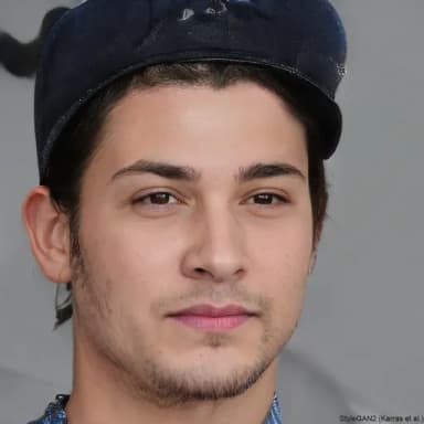 Profil Leander Dopiliotis